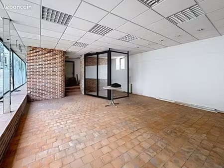 local commercial 120 m² sable-sur-sarthe