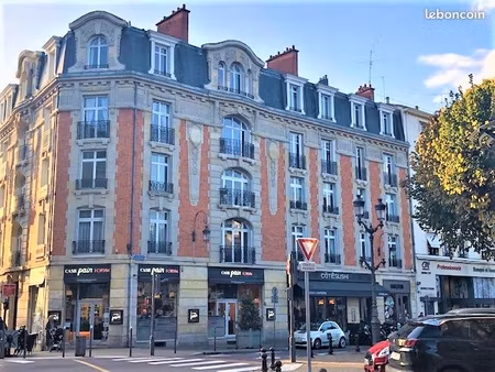appartement 5 pièces 152 m²