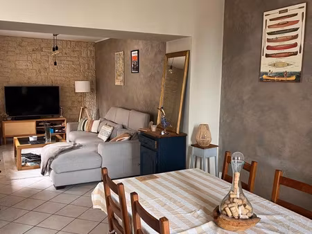 chauvigny maison de ville 3 niveaux 105m2