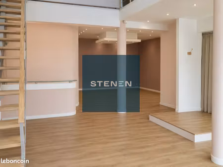 local commercial 149 m²