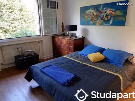 chambre 1 pièce 10 m²