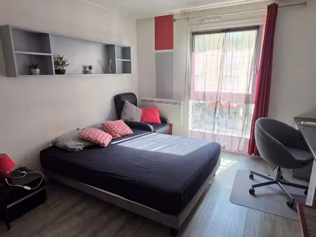 loue studio meublé lyon3