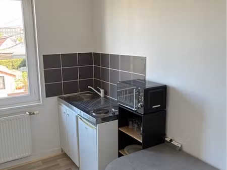 studette rénovée 11 m2