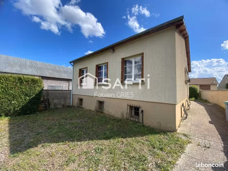 maison 4 pièces 77 m²