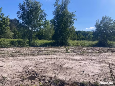 terrain 730 m² labouheyre