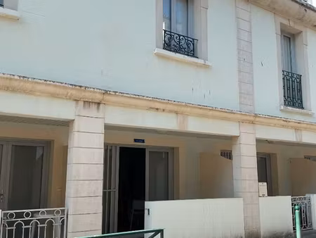 studio 1 pièce 35 m²