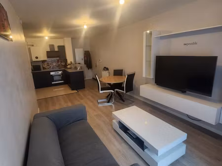 appartement f2 42.9m2 meublé