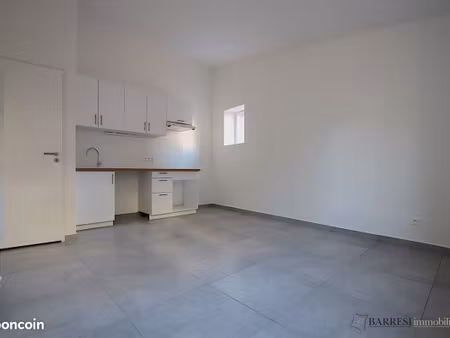 studio 1 pièce 22 m²