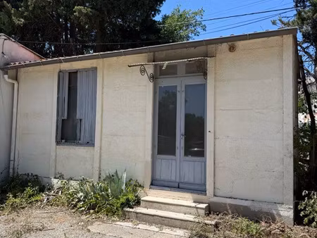 à louer - entrepôt / hangar 30 m² à puyricard (aix-en-provence)