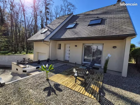 pavillon 5 pièces 132 m²