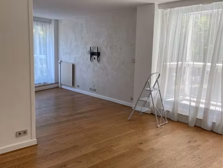 3 pièces 77 m2
