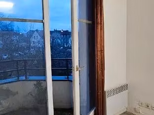 grand studio à louer+parking