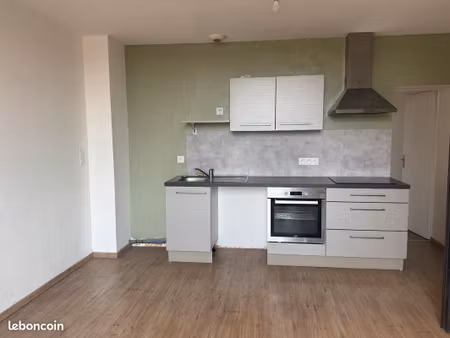 appartement t2 49 m2 centre ville les herbiers