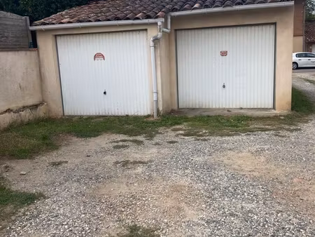 garage à louer