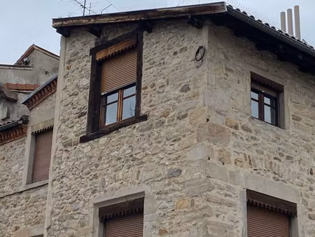 immeuble en pierres