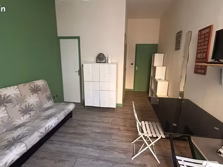loue studio meublé 20m² vichy centre