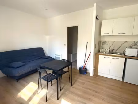 studio 1 pièce 20 m²