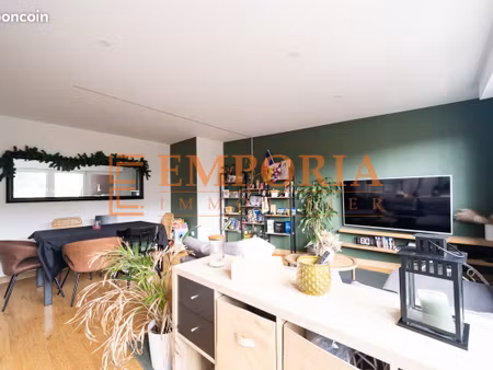 appartement 4 pièces 92 m²