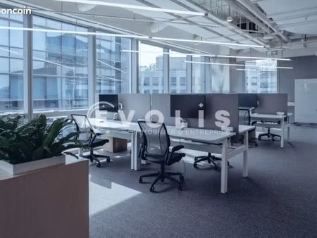 bureaux 297 m²