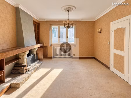 maison 6 pièces 115 m²