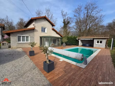 maison 5 pièces 140 m²