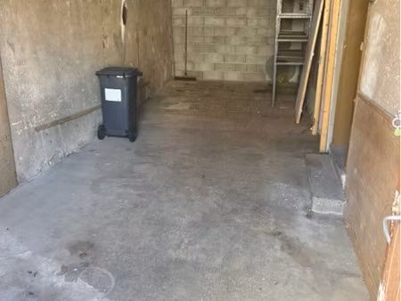 hangar stockage / bureau