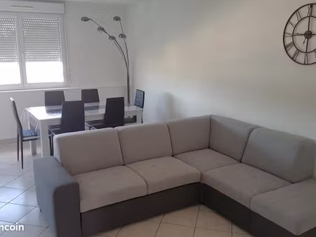 appartement 5 pièces 84 m²