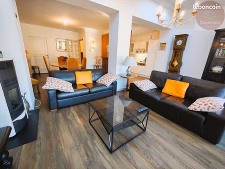 maison 5 pièces 178 m²