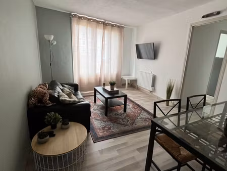 appartement 2 chambres meublé  55 m² – centre-ville de troyes