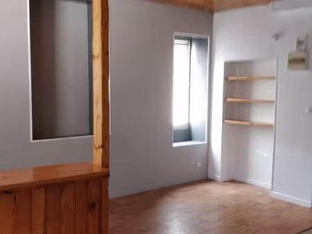 studio meuble