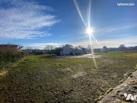 terrain 330 m² dol de bretagne