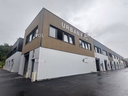 local bureaux 2 263 m²