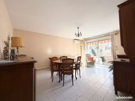 à louer – appartement t3 en centre-ville