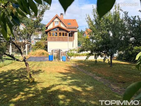 maison 6 pièces 121 m²