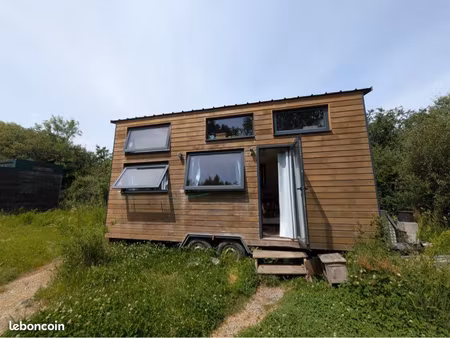 terrain constructible + tiny house