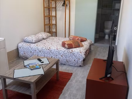 charmant studio