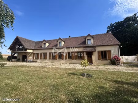 propriété 6 pièces 140 m²