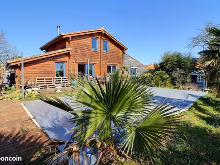 chalet 6 pièces 135 m²