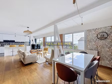 maison 5 pièces 136 m²