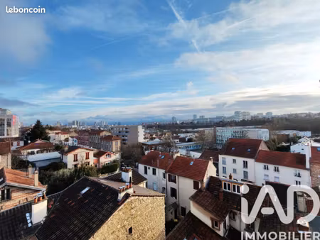 studio 1 pièce 26 m²