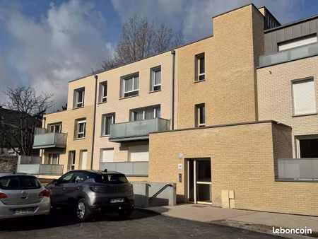 appartement 3 pièces 63 m²