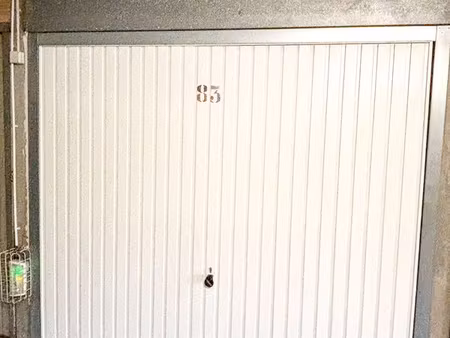 garage a louer