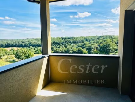 appartement 3 pièces 80 m²
