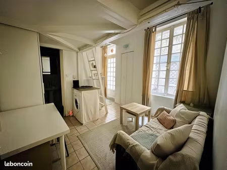 studio 1 pièce 13 m²