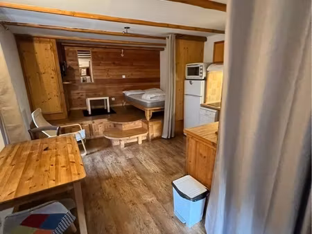 studio très agréable salins
