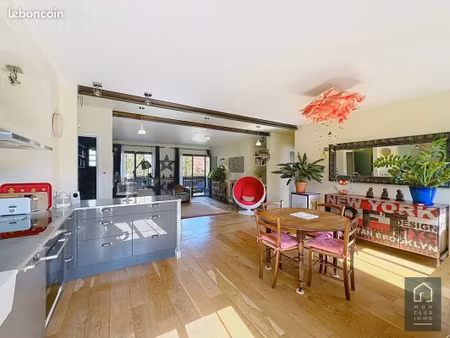 appartement autonome 1er etage maison sur jardin et terrasse location meublee ou vide