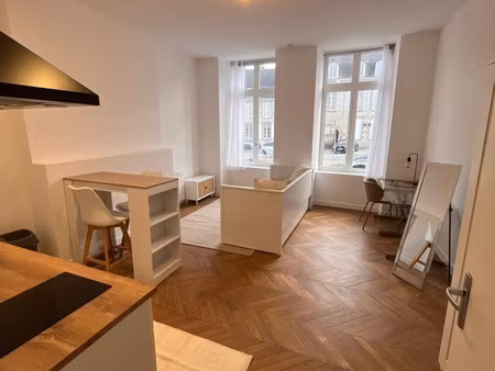 studio meublé lumineux