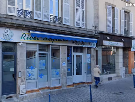 local commercial 52 m²