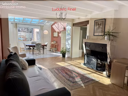maison 7 pièces 166 m²