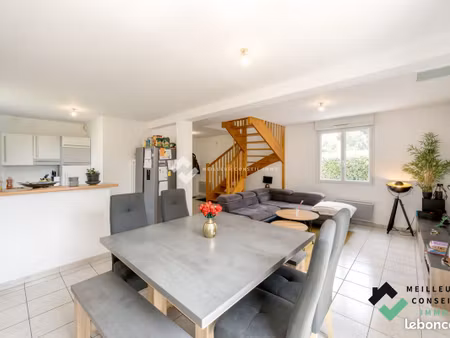 maison 4 pièces 80 m²